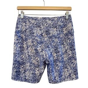 Marika NWT Blue and White L Contender Bike Shorts with 7 inch Inseam Activewear